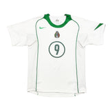 Buy 2004/06 Mexico C.Vela 9 Away Shirt (M) Nike ~ Free worldwide shipping ~ Authentic Vintage Football Shirts from Cult Kits