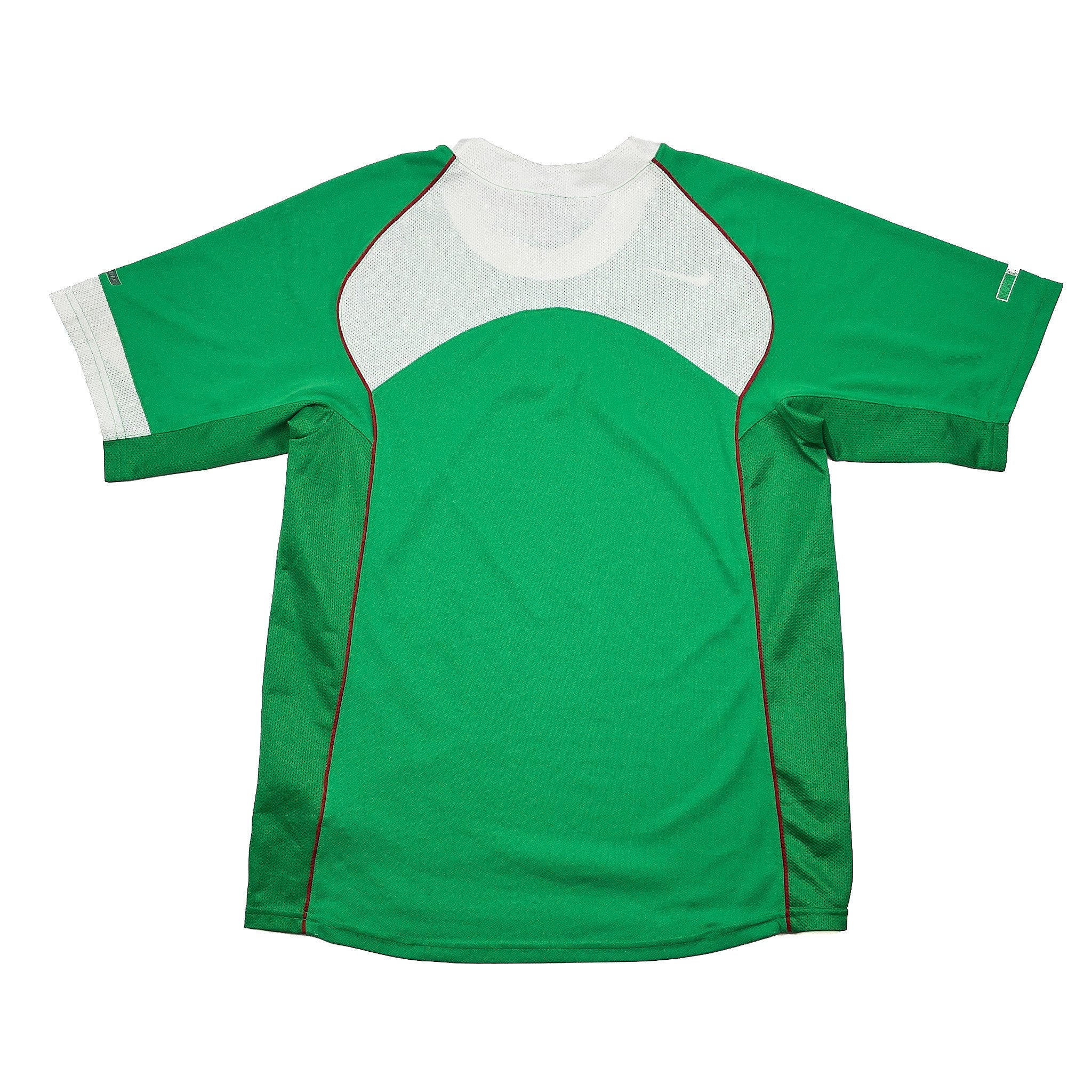Buy 2004/06 Mexico Home Shirt (M) Nike ~ Free worldwide shipping ~ Authentic Vintage Football Shirts from Cult Kits