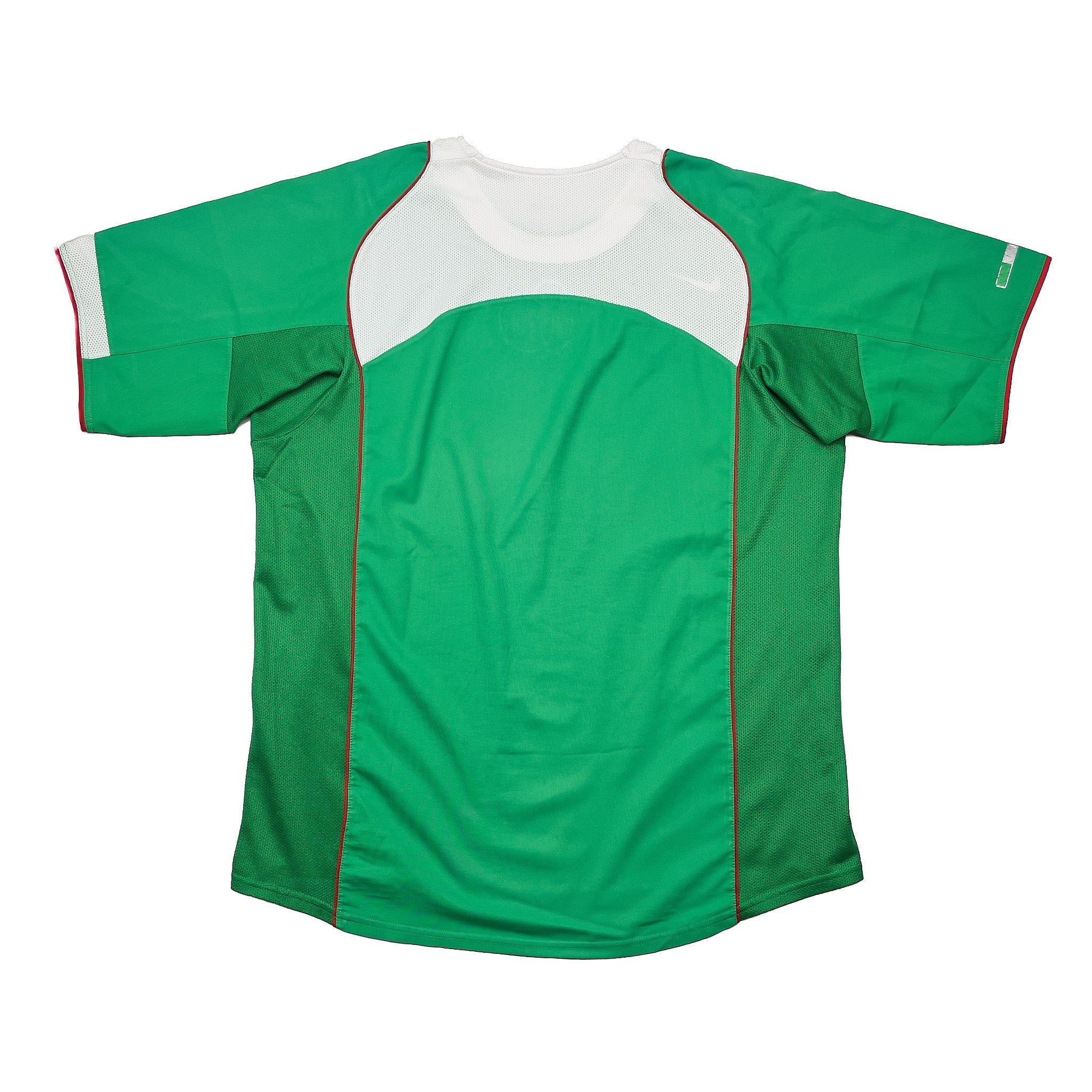 Buy 2004/06 Mexico Home Shirt (XL) Nike ~ Free worldwide shipping available ~ Authentic Vintage Football Shirts from Cult Kits