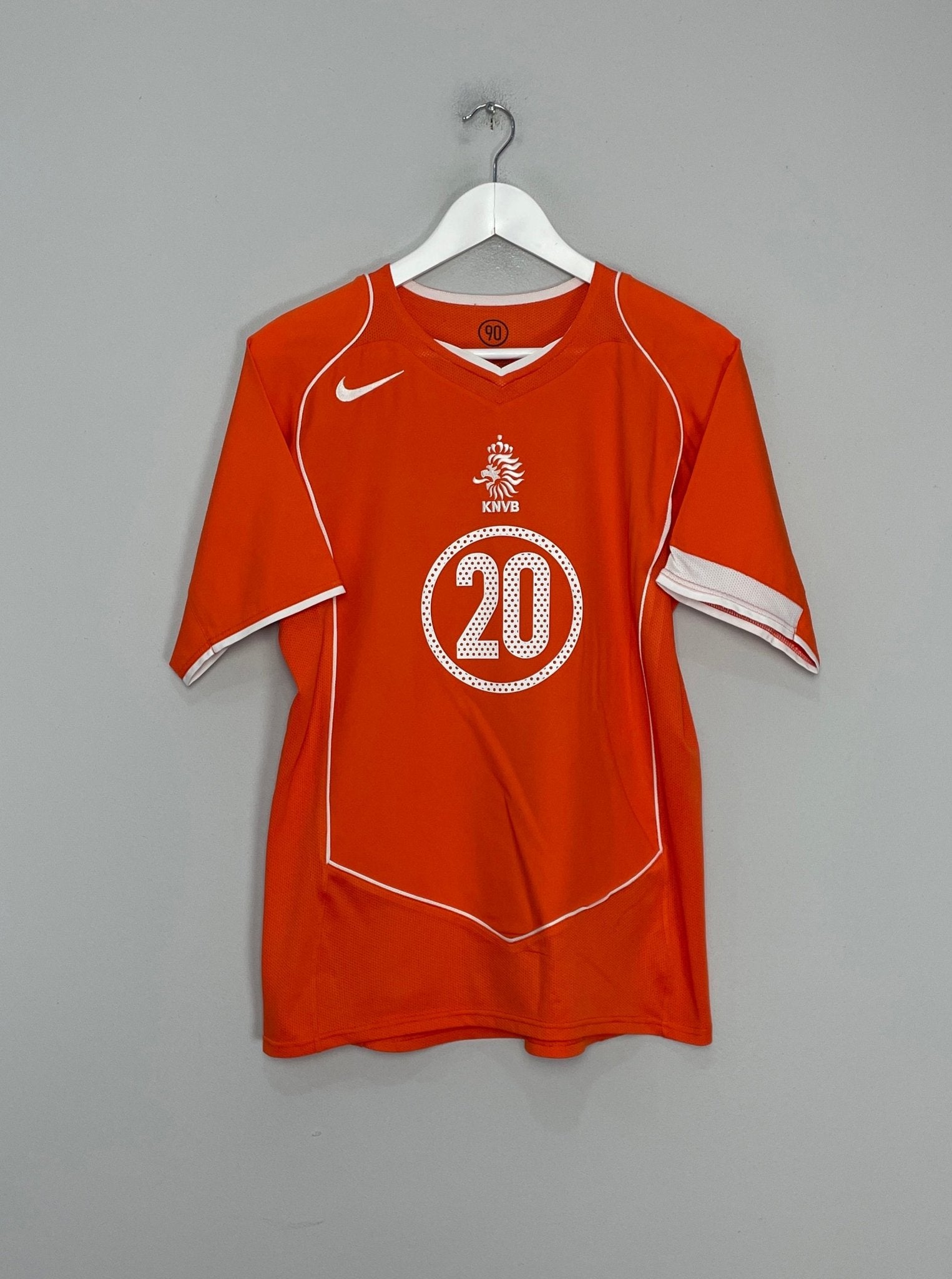 Shop 2004/06 NETHERLANDS SEEDORF #20 HOME SHIRT (S) NIKE, classic football shirts, vintage football shirts & retro soccer jerseys at Cult Kits