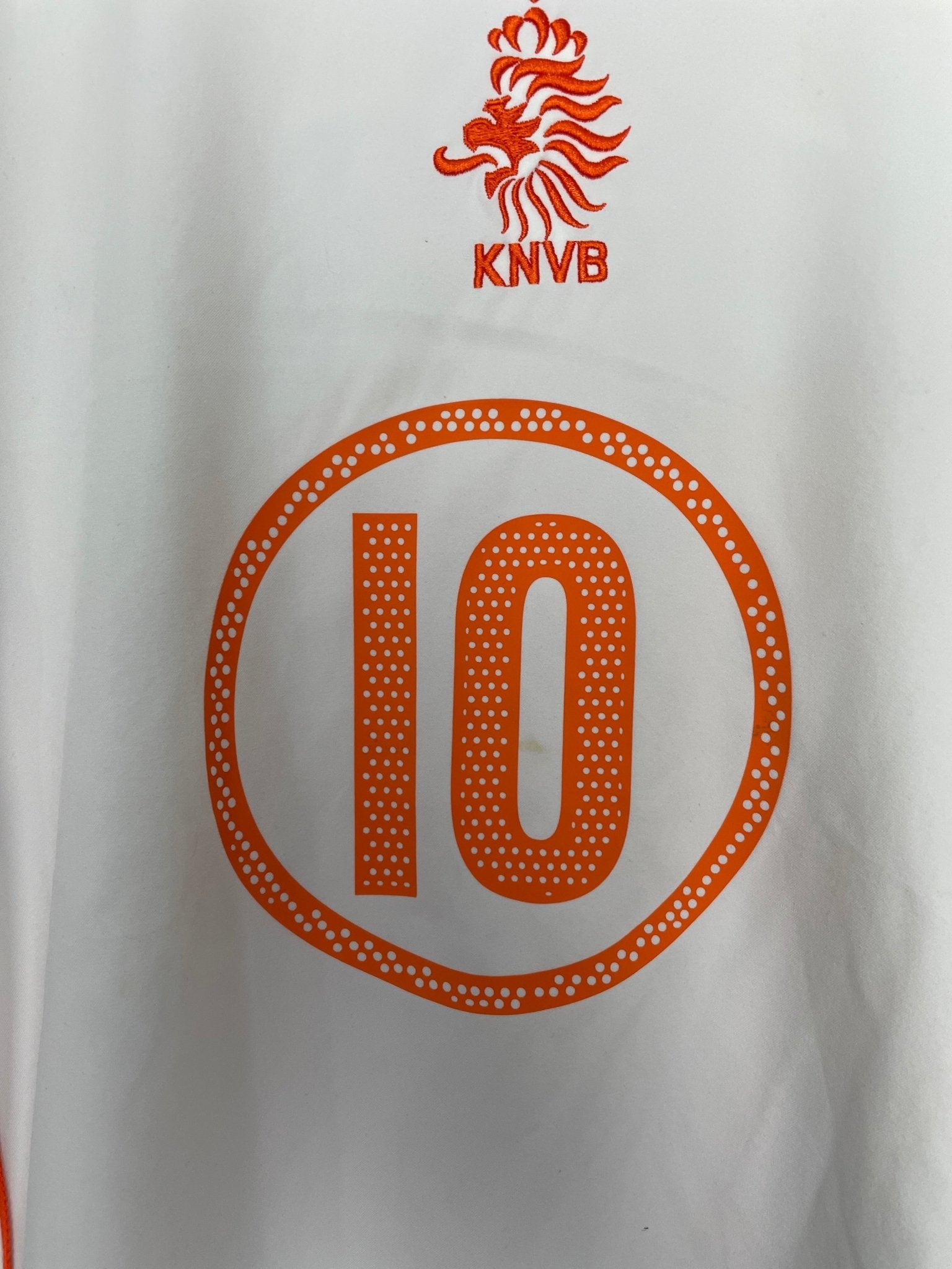 Shop 2004/06 NETHERLANDS V.NISTELROOY #10 AWAY SHIRT (L) NIKE, classic football shirts, vintage football shirts & retro soccer jerseys at Cult Kits