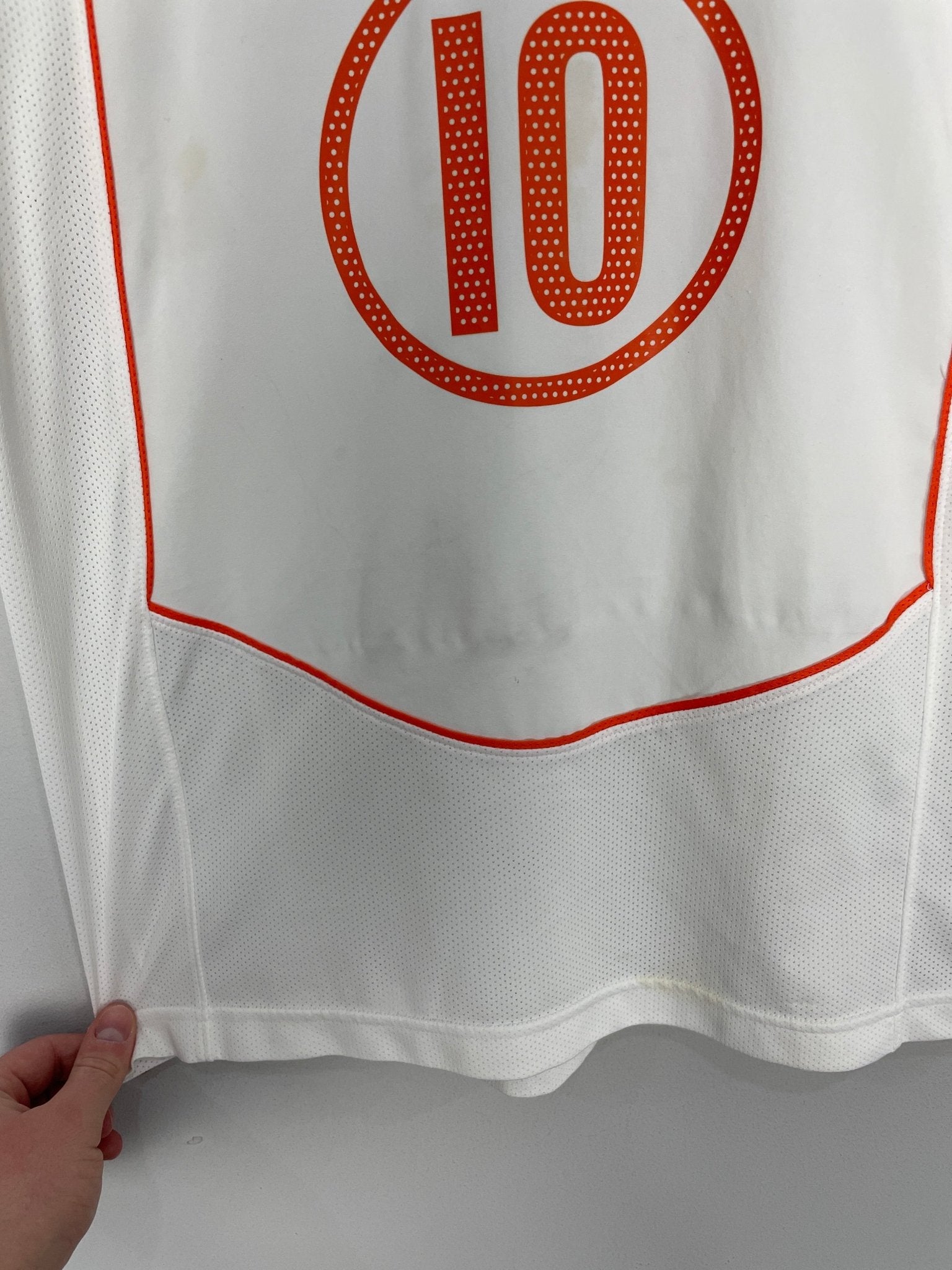 Shop 2004/06 NETHERLANDS V.NISTELROOY #10 AWAY SHIRT (S) NIKE, classic football shirts, vintage football shirts & retro soccer jerseys at Cult Kits