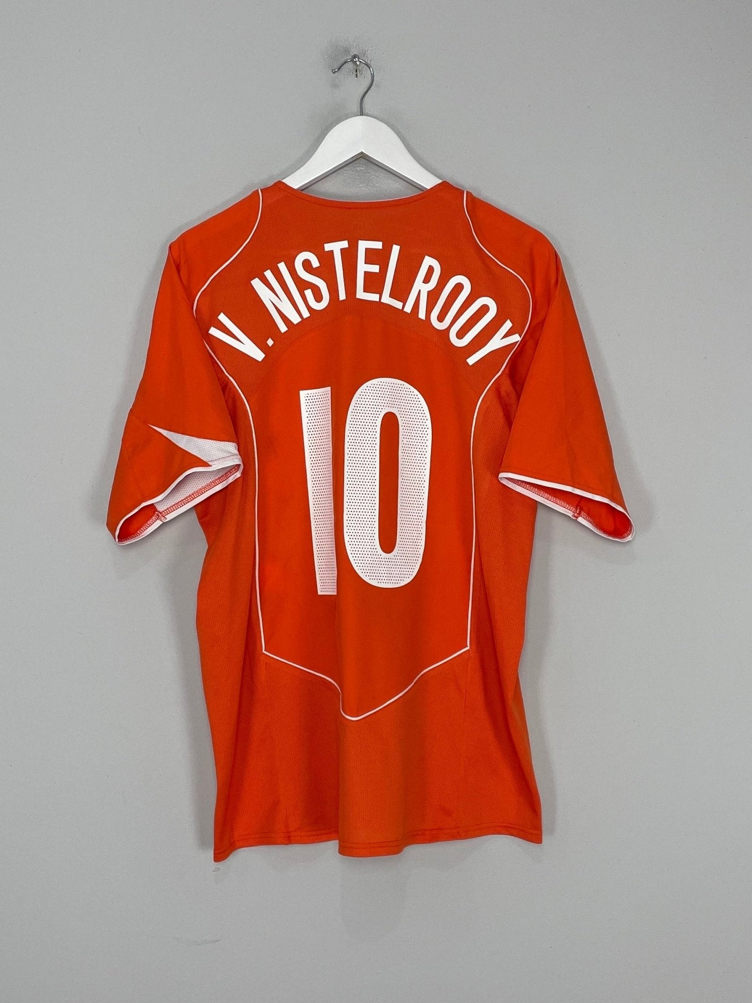 Shop 2004/06 NETHERLANDS V.NISTELROOY #10 HOME SHIRT (L) NIKE, classic football shirts, vintage football shirts & retro soccer jerseys at Cult Kits