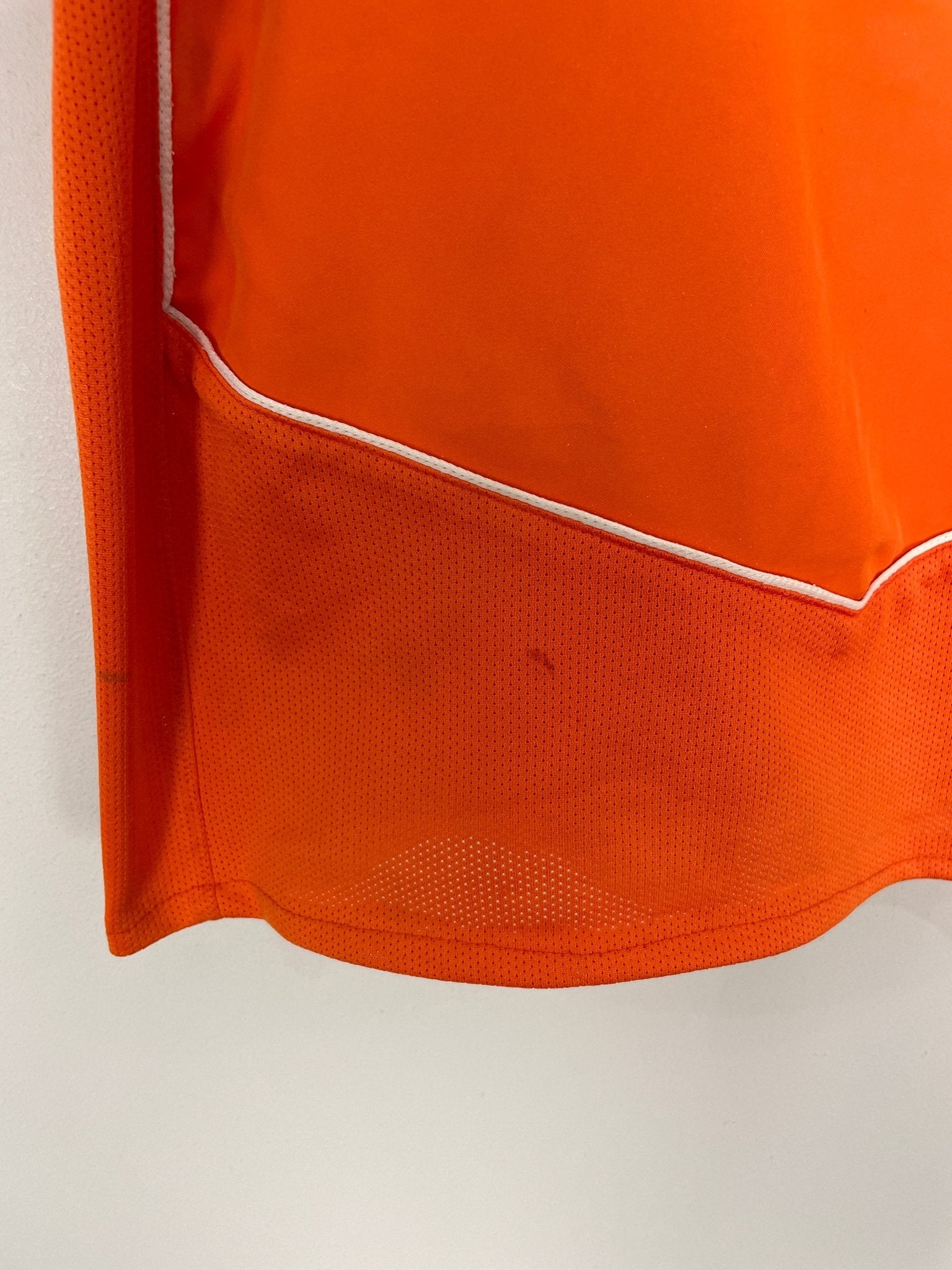 Shop 2004/06 NETHERLANDS V.NISTELROOY #10 HOME SHIRT (L) NIKE, classic football shirts, vintage football shirts & retro soccer jerseys at Cult Kits