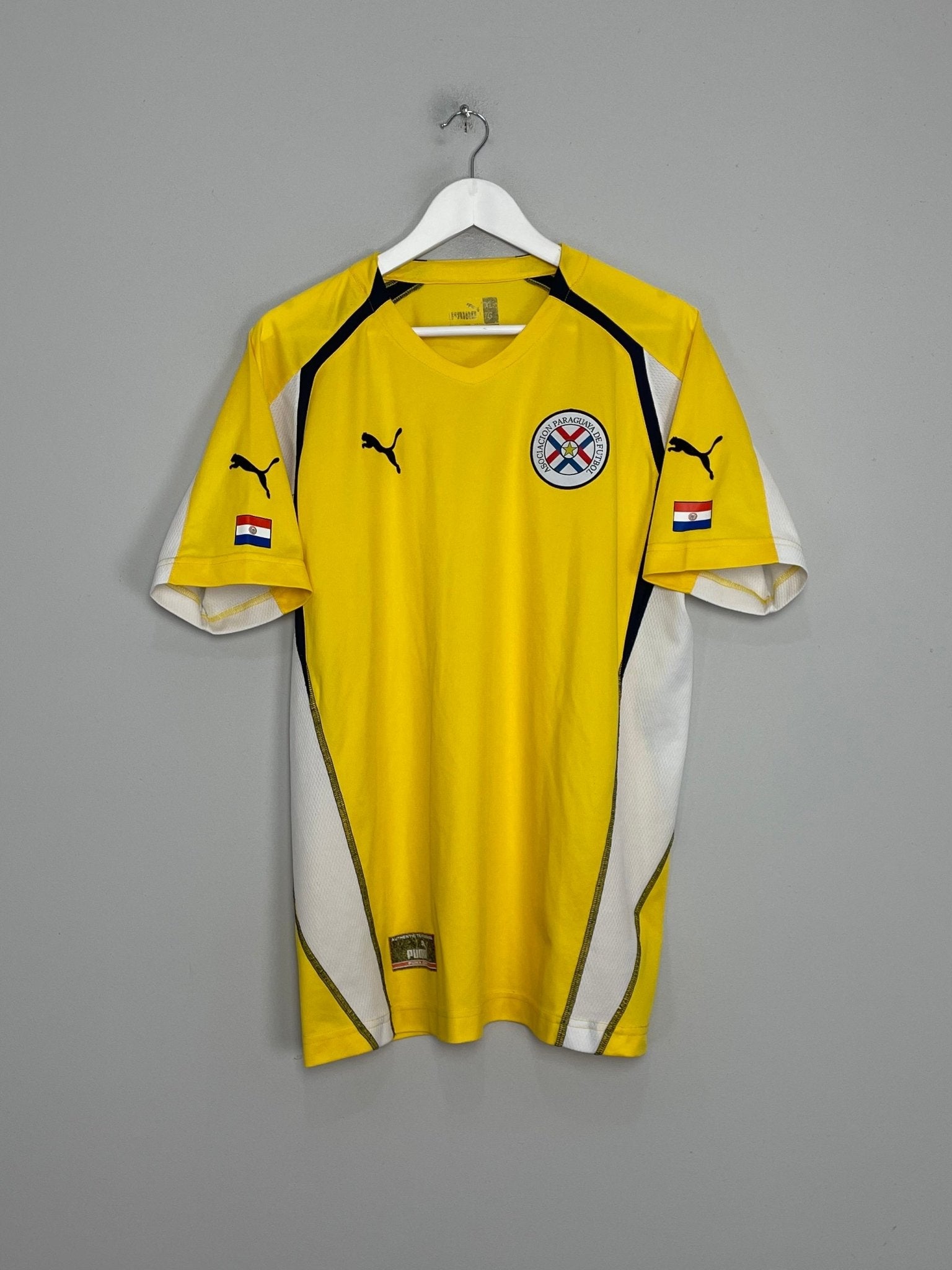 Shop 2004/06 PARAGUAY AWAY SHIRT (XL) PUMA, classic football shirts, vintage football shirts & retro soccer jerseys at Cult Kits