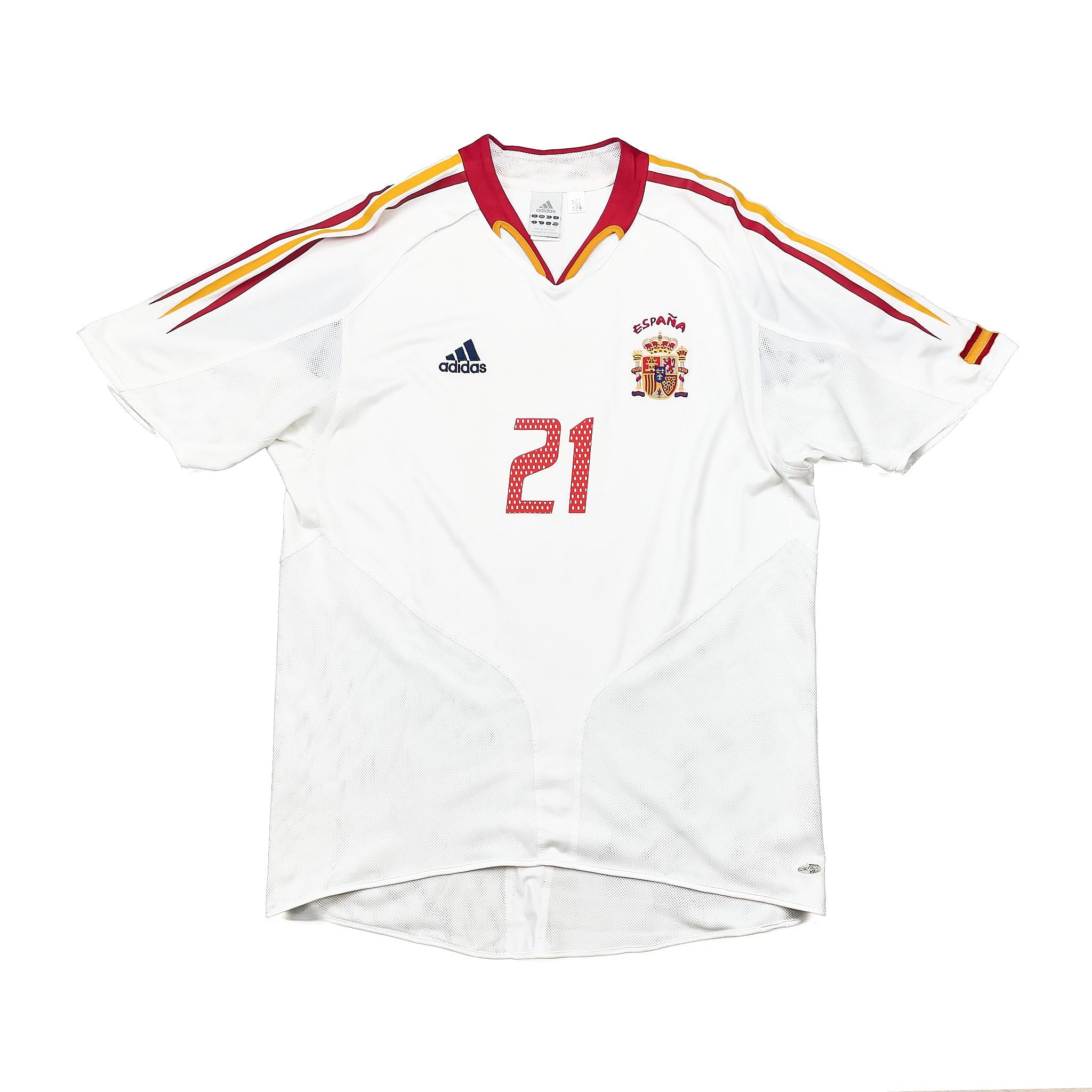 Buy 2004/06 Spain Valeron 21 Away Shirt (L) Adidas ~ Free worldwide shipping available ~ Authentic Vintage Football Shirts from Cult Kits