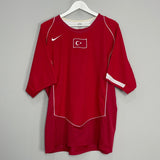 Shop 2004/06 TURKEY #17 HOME SHIRT (XL) NIKE, classic football shirts, vintage football shirts & retro soccer jerseys at Cult Kits
