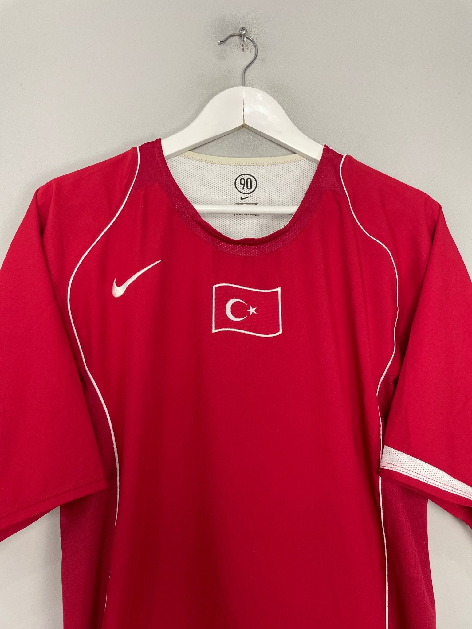 Shop 2004/06 TURKEY HOME SHIRT (XL) NIKE, classic football shirts, vintage football shirts & retro soccer jerseys at Cult Kits