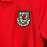 Shop 2004/06 WALES HOME SHIRT (L) KAPPA, classic football shirts, vintage football shirts & retro soccer jerseys at Cult Kits
