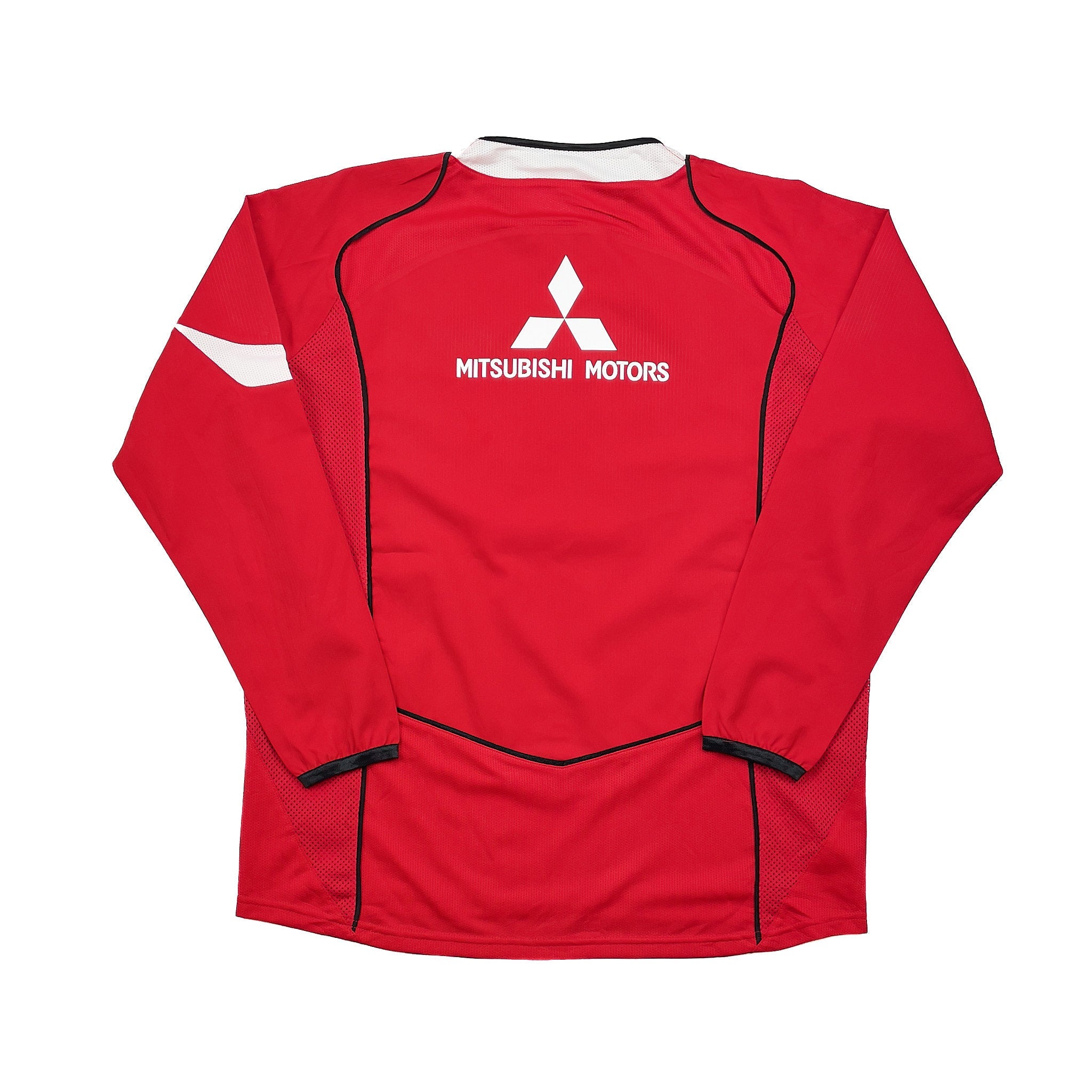 Buy 2005 Urawa Red Diamonds L/S Home Shirt (M) Nike ~ Free worldwide shipping ~ Authentic Vintage Football Shirts from Cult Kits