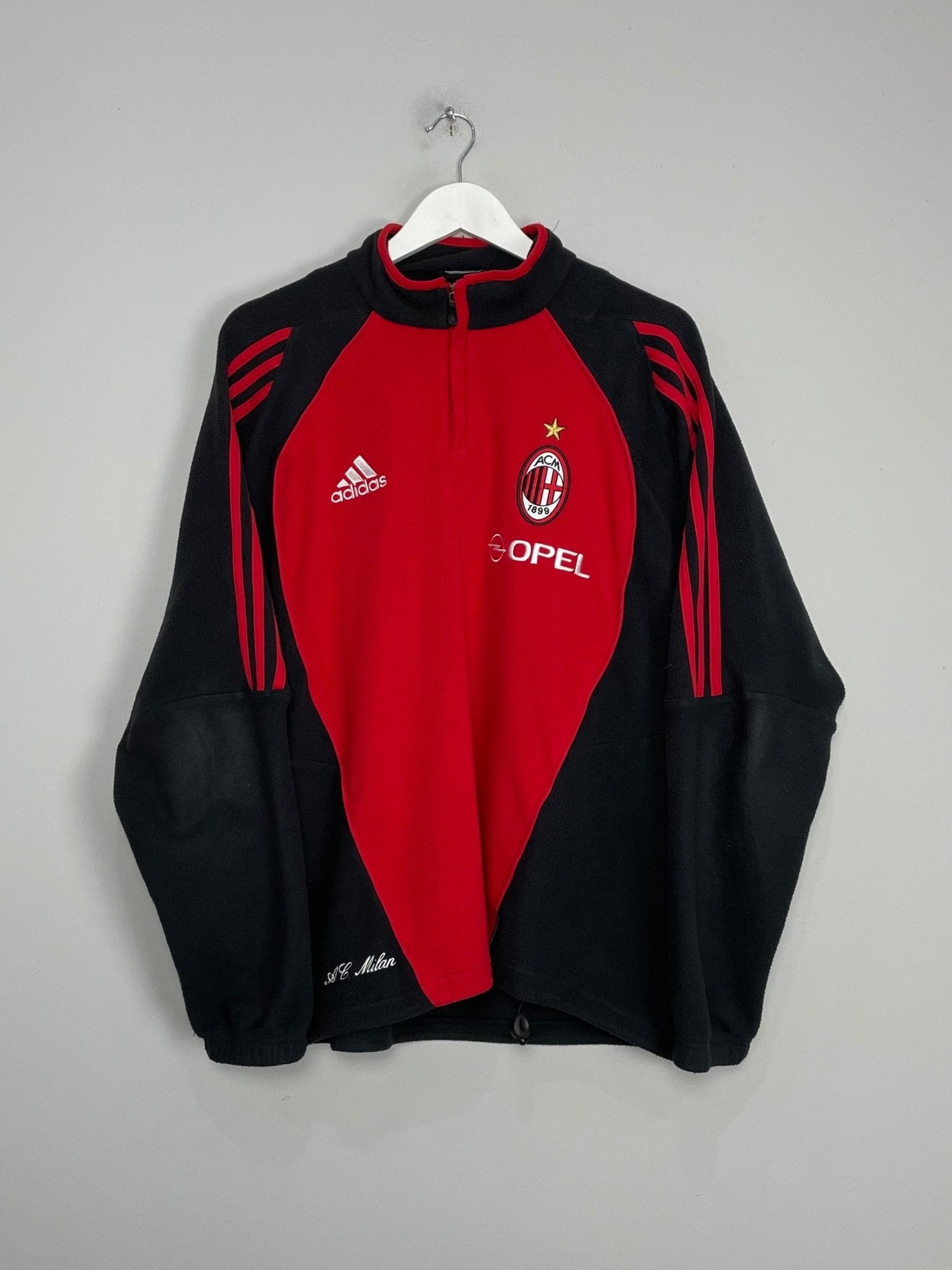 Shop 2005/06 AC MILAN 1/4 ZIP FLEECE (M) ADIDAS, classic football shirts, vintage football shirts & retro soccer jerseys at Cult Kits