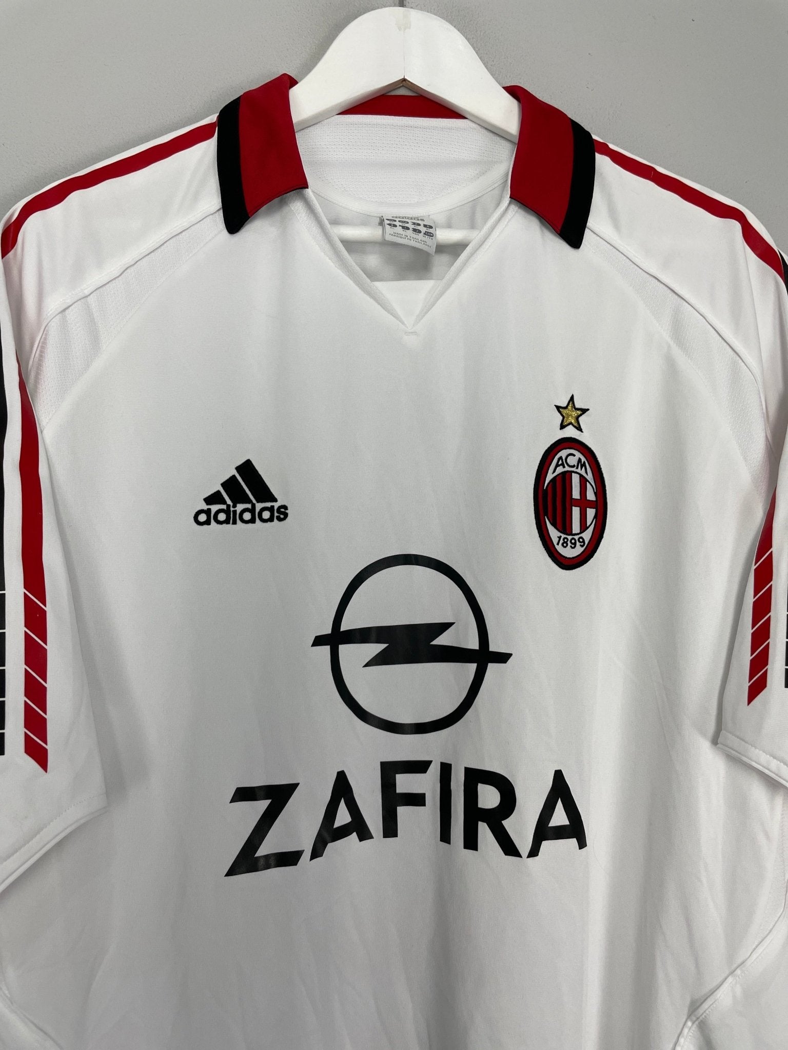 Shop 2005/06 AC MILAN KAKA #22 AWAY SHIRT (XL) ADIDAS, classic football shirts, vintage football shirts & retro soccer jerseys at Cult Kits