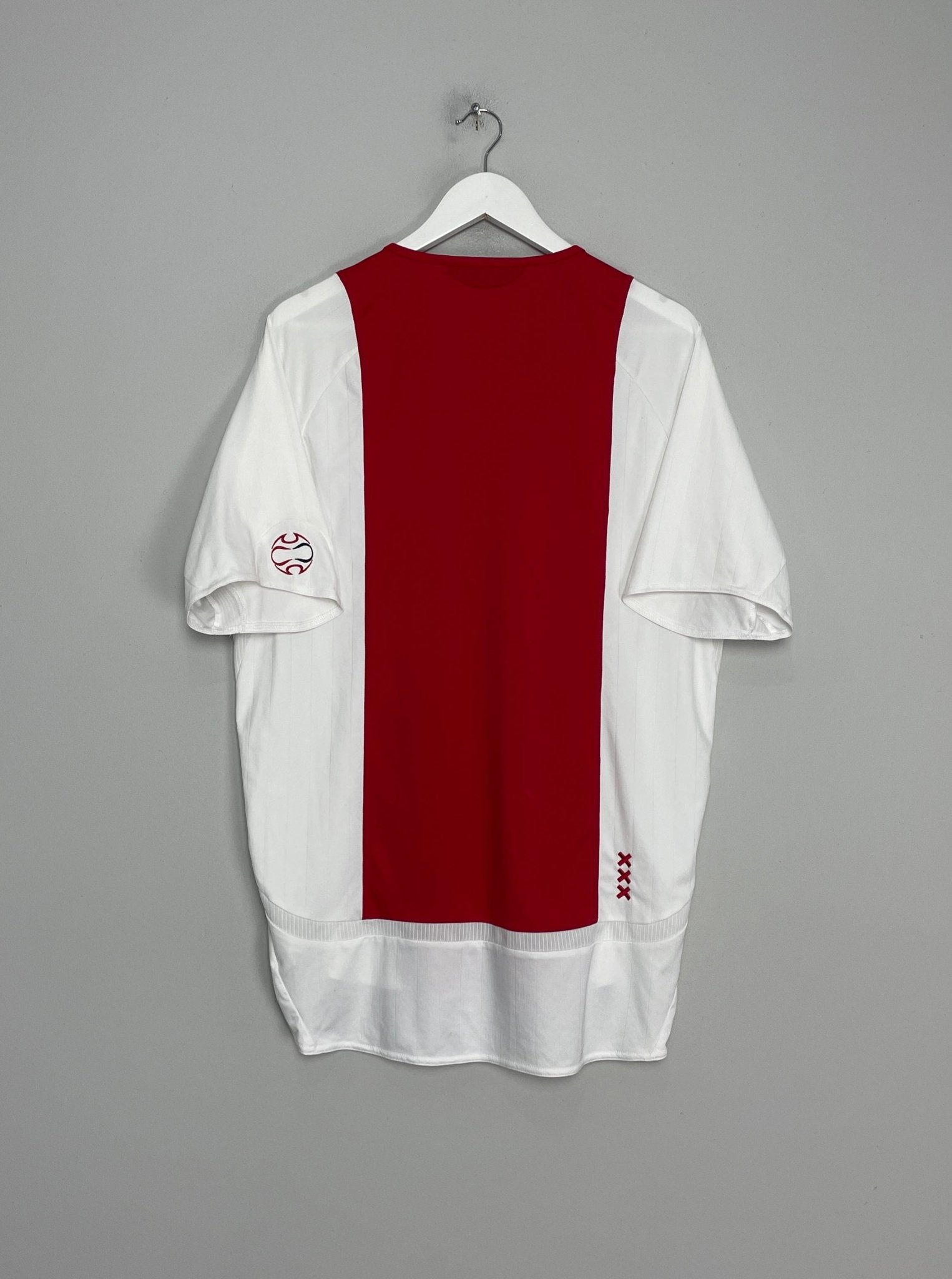 Shop 2005/06 AJAX HOME SHIRT (L) ADIDAS, classic football shirts, vintage football shirts & retro soccer jerseys at Cult Kits
