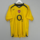 Shop 2005/06 ARSENAL AWAY SHIRT (M) NIKE, classic football shirts, vintage football shirts & retro soccer jerseys at Cult Kits