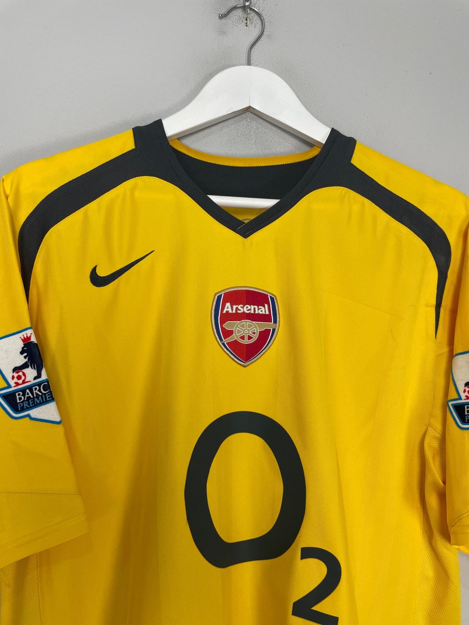 Shop 2005/06 ARSENAL FABREGAS #15 AWAY SHIRT (L) NIKE, classic football shirts, vintage football shirts & retro soccer jerseys at Cult Kits