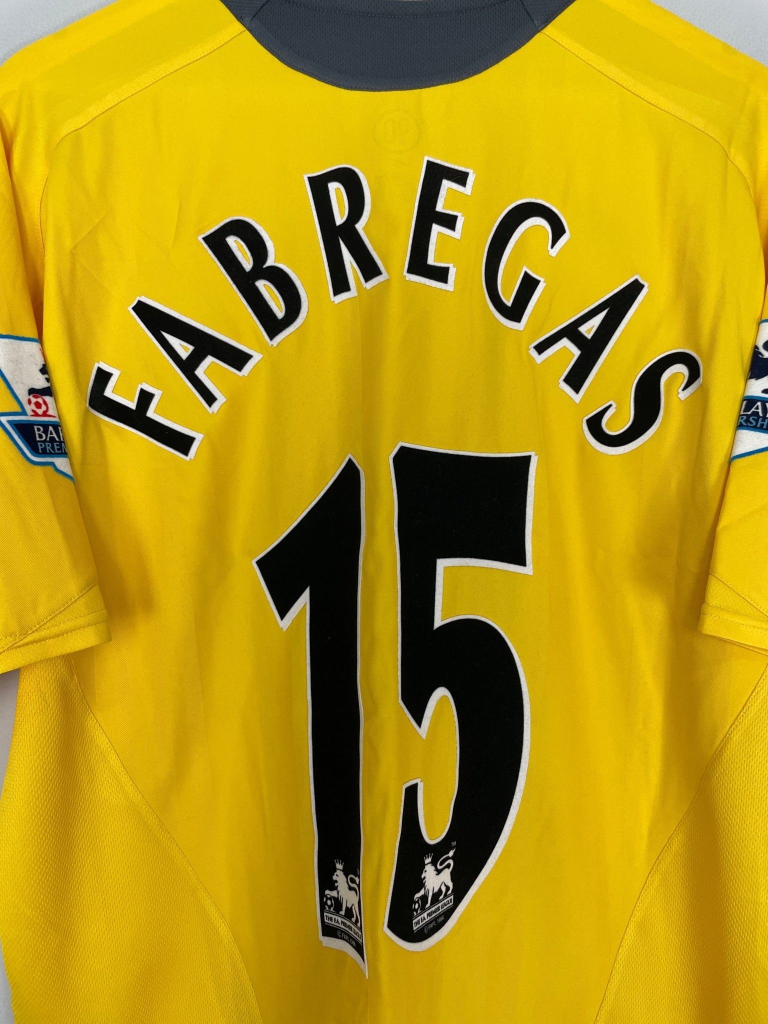 Shop 2005/06 ARSENAL FABREGAS #15 AWAY SHIRT (L) NIKE, classic football shirts, vintage football shirts & retro soccer jerseys at Cult Kits