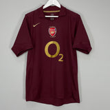 Shop 2005/06 ARSENAL HENRY #14 HOME SHIRT (M) NIKE, classic football shirts, vintage football shirts & retro soccer jerseys at Cult Kits
