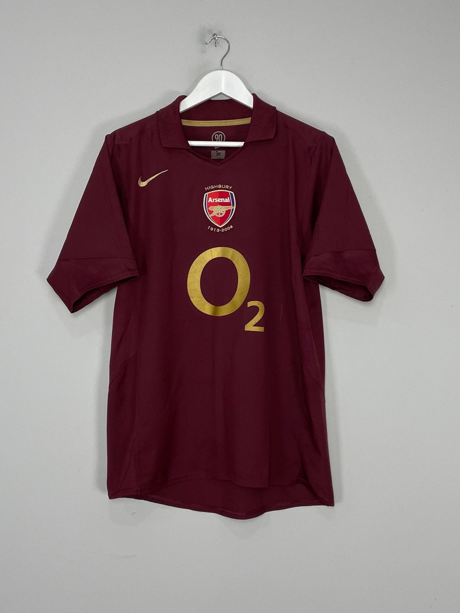 Shop 2005/06 ARSENAL HENRY #14 HOME SHIRT (M) NIKE, classic football shirts, vintage football shirts & retro soccer jerseys at Cult Kits