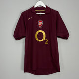 Shop 2005/06 ARSENAL HENRY #14 HOME SHIRT (M) NIKE, classic football shirts, vintage football shirts & retro soccer jerseys at Cult Kits