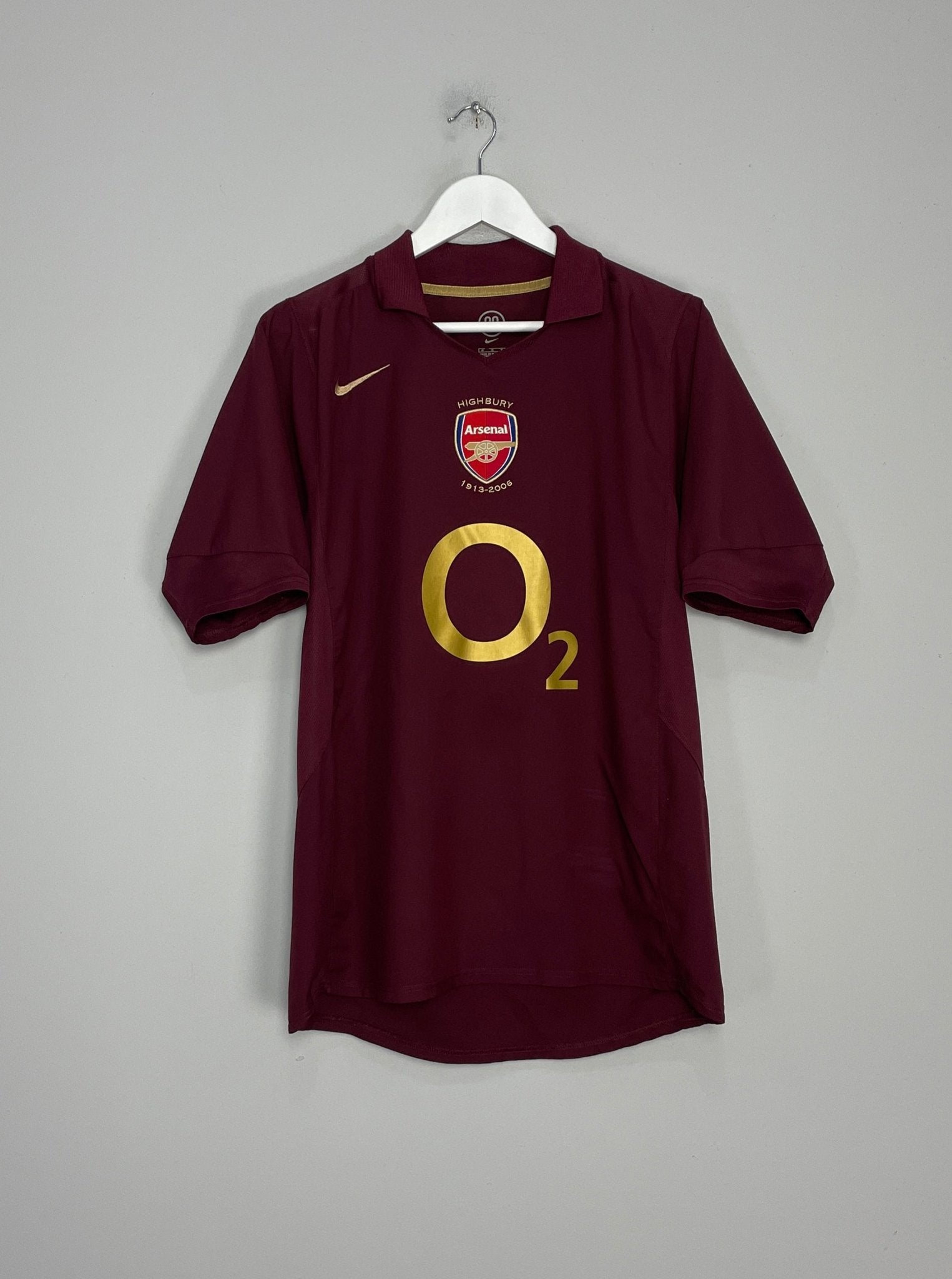Shop 2005/06 ARSENAL HENRY #14 HOME SHIRT (M) NIKE, classic football shirts, vintage football shirts & retro soccer jerseys at Cult Kits