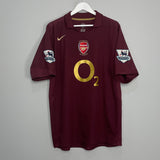 Shop 2005/06 ARSENAL HENRY #14 HOME SHIRT (XL) NIKE, classic football shirts, vintage football shirts & retro soccer jerseys at Cult Kits