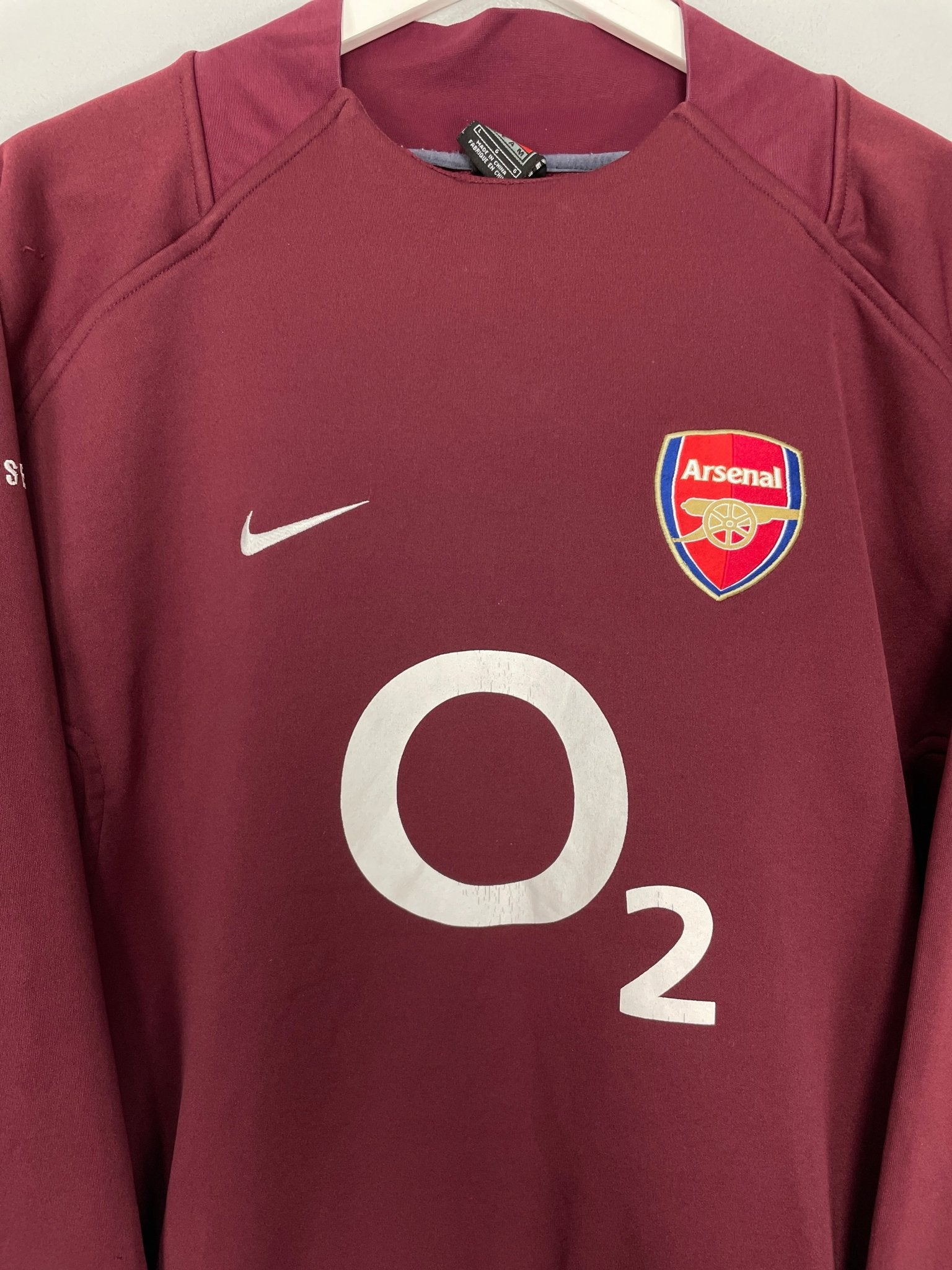 Shop 2005/06 ARSENAL SWEATSHIRT (L) NIKE, classic football shirts, vintage football shirts & retro soccer jerseys at Cult Kits