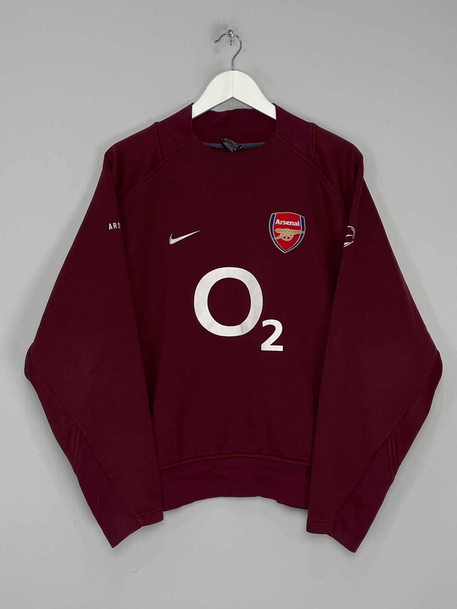Shop 2005/06 ARSENAL SWEATSHIRT (L) NIKE, classic football shirts, vintage football shirts & retro soccer jerseys at Cult Kits
