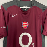 Shop 2005/06 ARSENAL TRAINING SHIRT (L) NIKE, classic football shirts, vintage football shirts & retro soccer jerseys at Cult Kits
