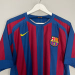 Shop 2005/06 BARCELONA HOME SHIRT (M) NIKE, classic football shirts, vintage football shirts & retro soccer jerseys at Cult Kits