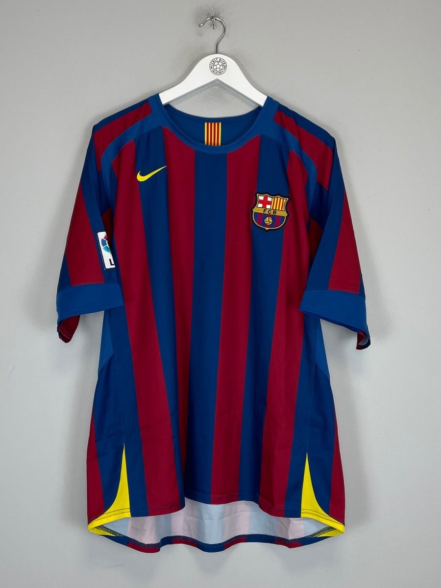 2005/06 BARCELONA MARQUEZ 4 HOME SHIRT (XL) NIKE - Cult Kits - XL - Buy Vintage Football Shirts, Authentic Retro Football Shirts For Sale, Classic Football Shirts & Soccer Jersey