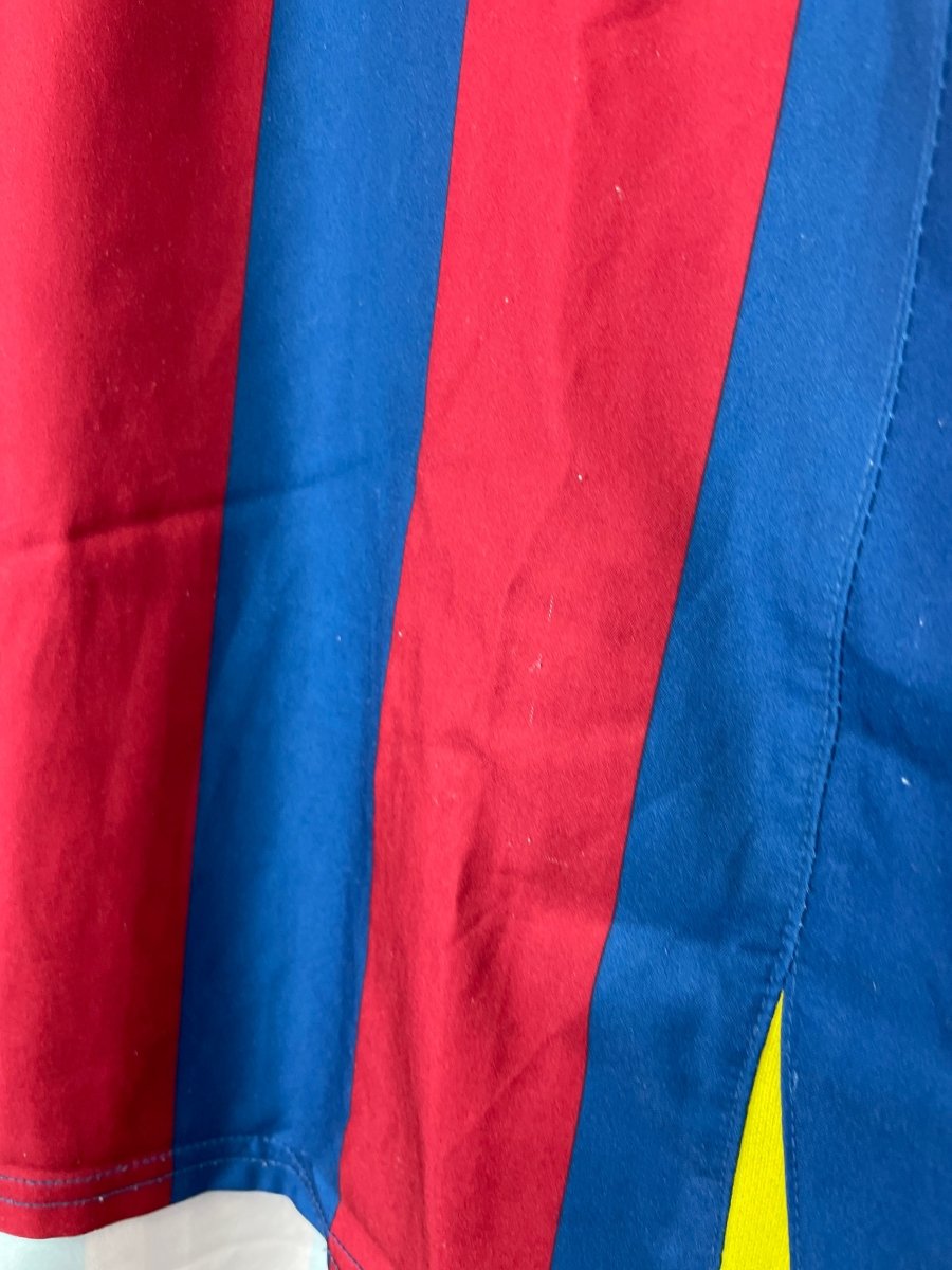 2005/06 BARCELONA MARQUEZ 4 HOME SHIRT (XL) NIKE - Cult Kits - XL - Buy Vintage Football Shirts, Authentic Retro Football Shirts For Sale, Classic Football Shirts & Soccer Jersey