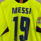 Shop 2005/06 BARCELONA MESSI #19 AWAY SHIRT (L) NIKE, classic football shirts, vintage football shirts & retro soccer jerseys at Cult Kits