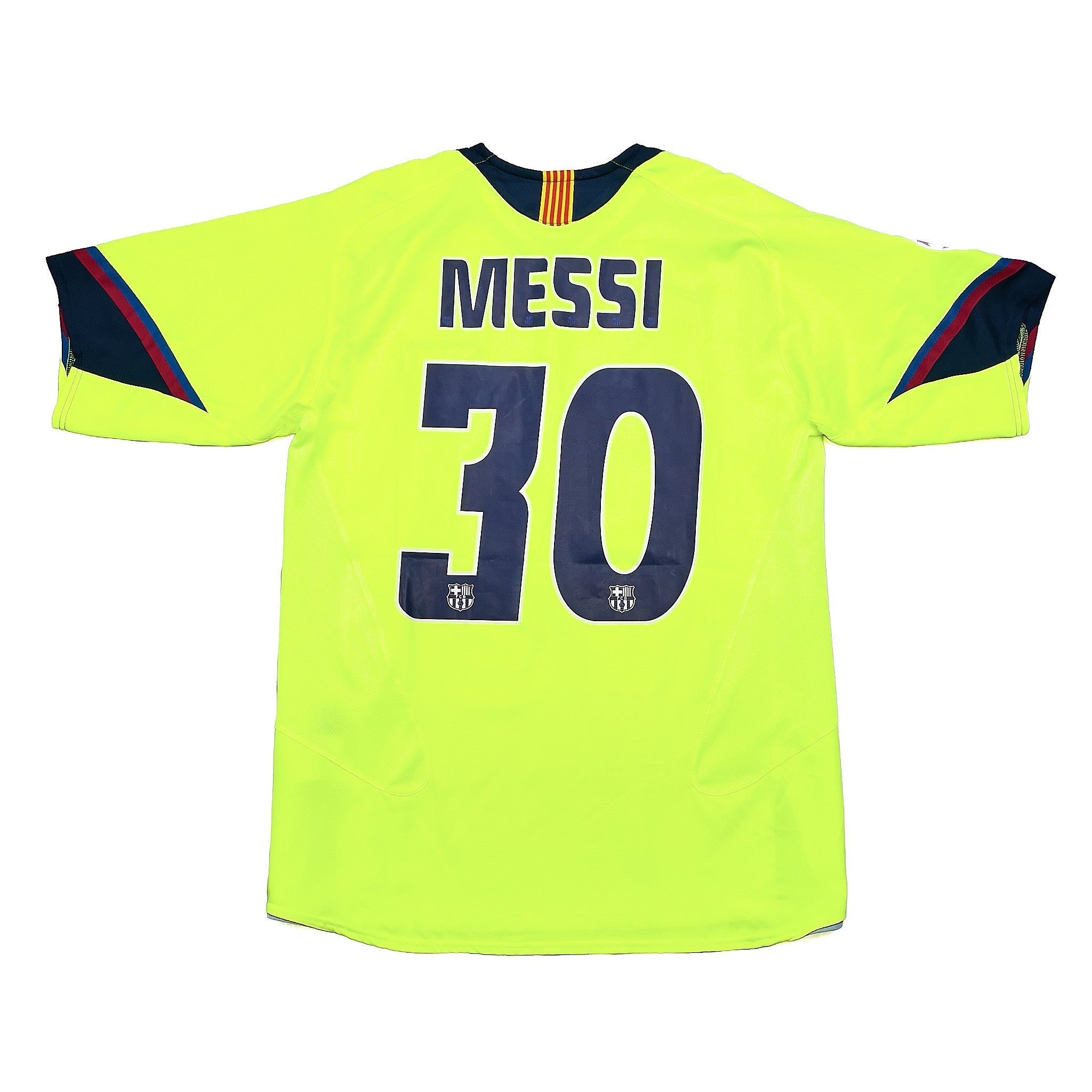 Buy 2005/06 Barcelona Messi 30 Away Shirt (M) Nike ~ Free worldwide shipping ~ Authentic Vintage Football Shirts from Cult Kits
