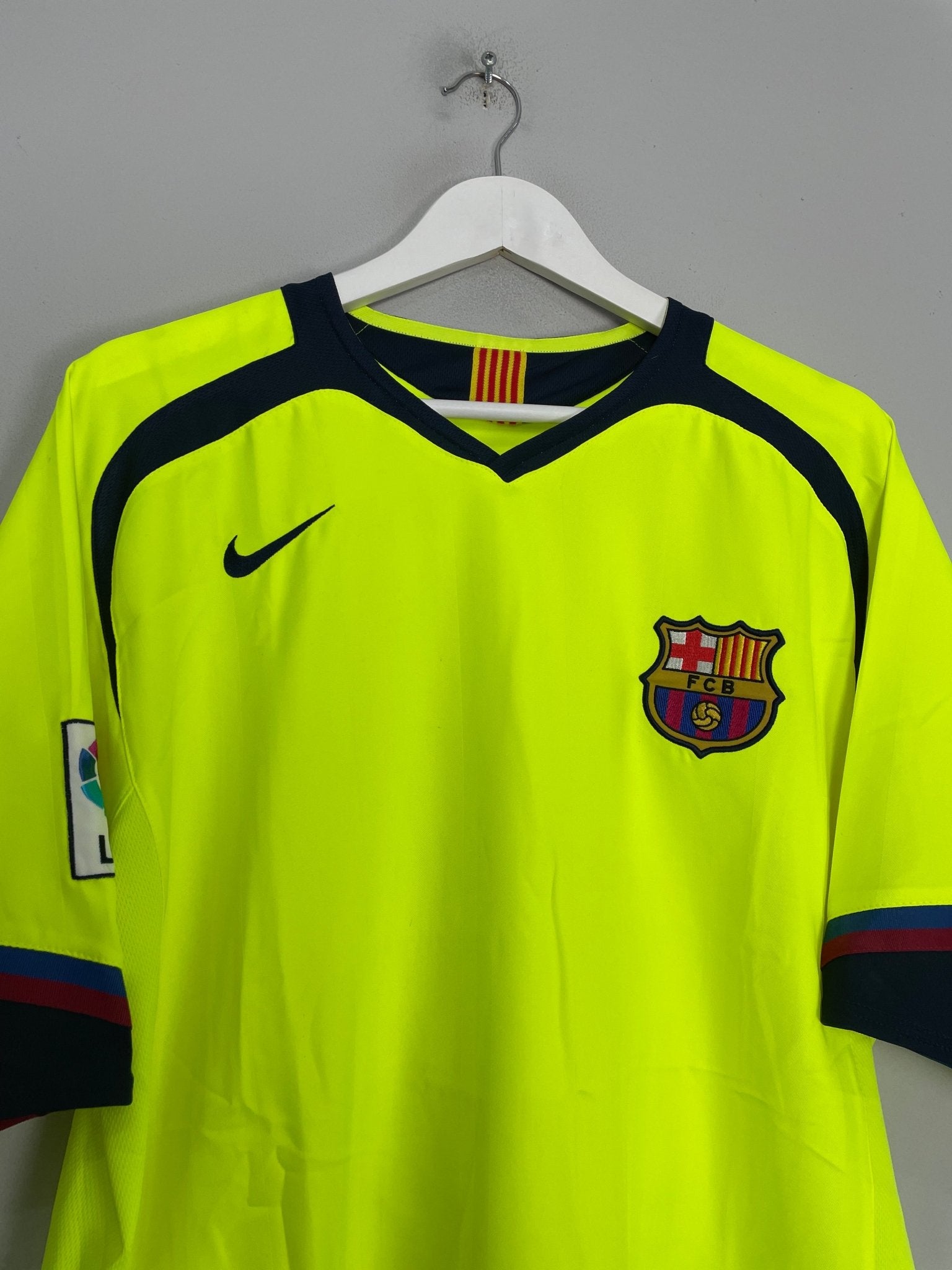 Shop 2005/06 BARCELONA MESSI #30 AWAY SHIRT (XL) NIKE, classic football shirts, vintage football shirts & retro soccer jerseys at Cult Kits
