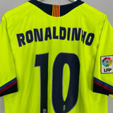 Shop 2005/06 BARCELONA RONALDINHO #10 AWAY SHIRT (L) NIKE, classic football shirts, vintage football shirts & retro soccer jerseys at Cult Kits