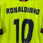 Shop 2005/06 BARCELONA RONALDINHO #10 AWAY SHIRT (L) NIKE, classic football shirts, vintage football shirts & retro soccer jerseys at Cult Kits