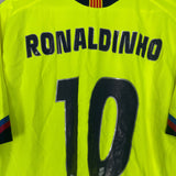 Shop 2005/06 BARCELONA RONALDINHO #10 AWAY SHIRT (L) NIKE, classic football shirts, vintage football shirts & retro soccer jerseys at Cult Kits