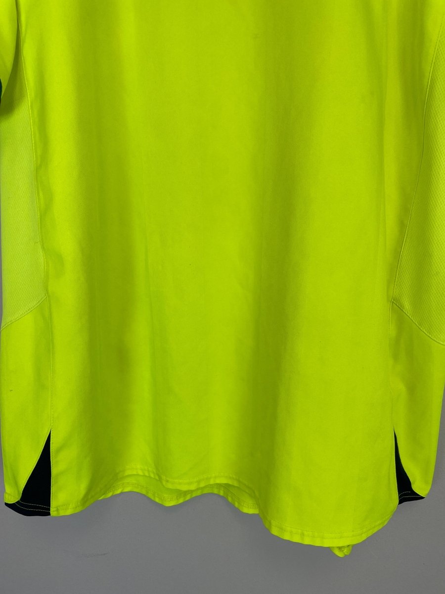 2005/06 BARCELONA RONALDINHO 10 AWAY SHIRT (XL) NIKE - Cult Kits - XL - Buy Vintage Football Shirts, Authentic Retro Football Shirts For Sale, Classic Football Shirts & Soccer Jersey