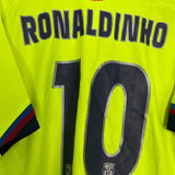 Shop 2005/06 BARCELONA RONALDINHO #10 C/L AWAY SHIRT (L) NIKE, classic football shirts, vintage football shirts & retro soccer jerseys at Cult Kits