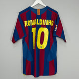 Shop 2005/06 BARCELONA RONALDINHO #10 HOME SHIRT (M) NIKE, classic football shirts, vintage football shirts & retro soccer jerseys at Cult Kits