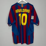Shop 2005/06 BARCELONA RONALDINHO #10 HOME SHIRT (XL) NIKE, classic football shirts, vintage football shirts & retro soccer jerseys at Cult Kits