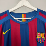 Shop 2005/06 BARCELONA RONALDINHO #10 HOME SHIRT (XL) NIKE, classic football shirts, vintage football shirts & retro soccer jerseys at Cult Kits