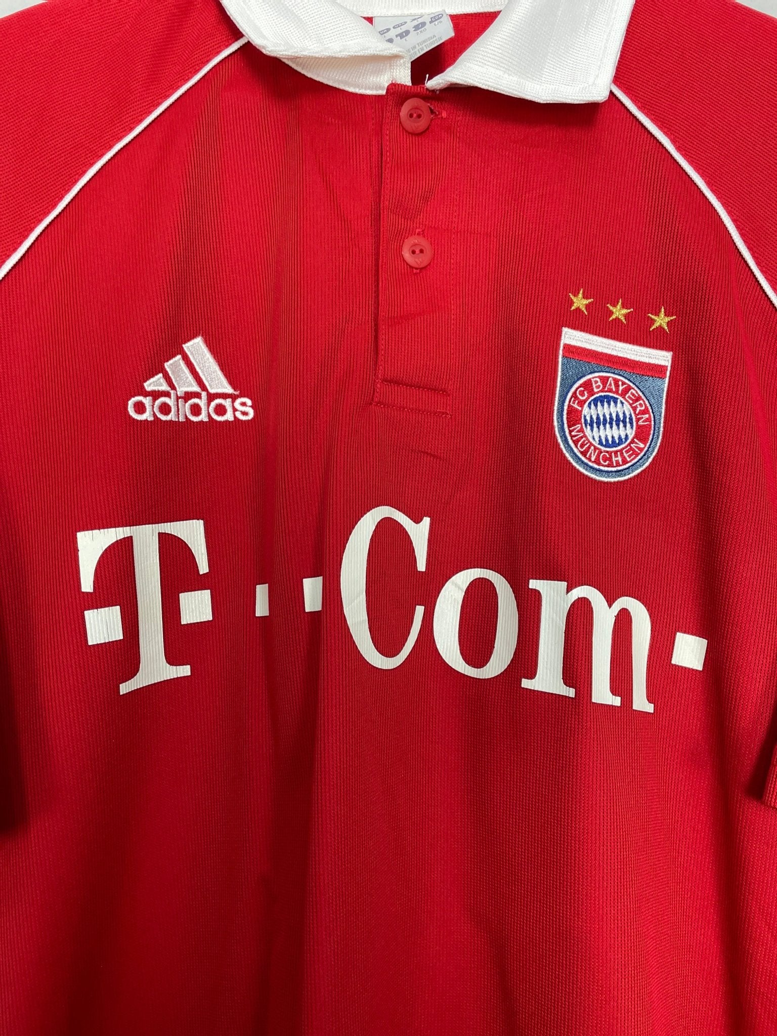 Shop 2005/06 BAYERN MUNICH MAKAAY #10 HOME SHIRT (L) ADIDAS, classic football shirts, vintage football shirts & retro soccer jerseys at Cult Kits