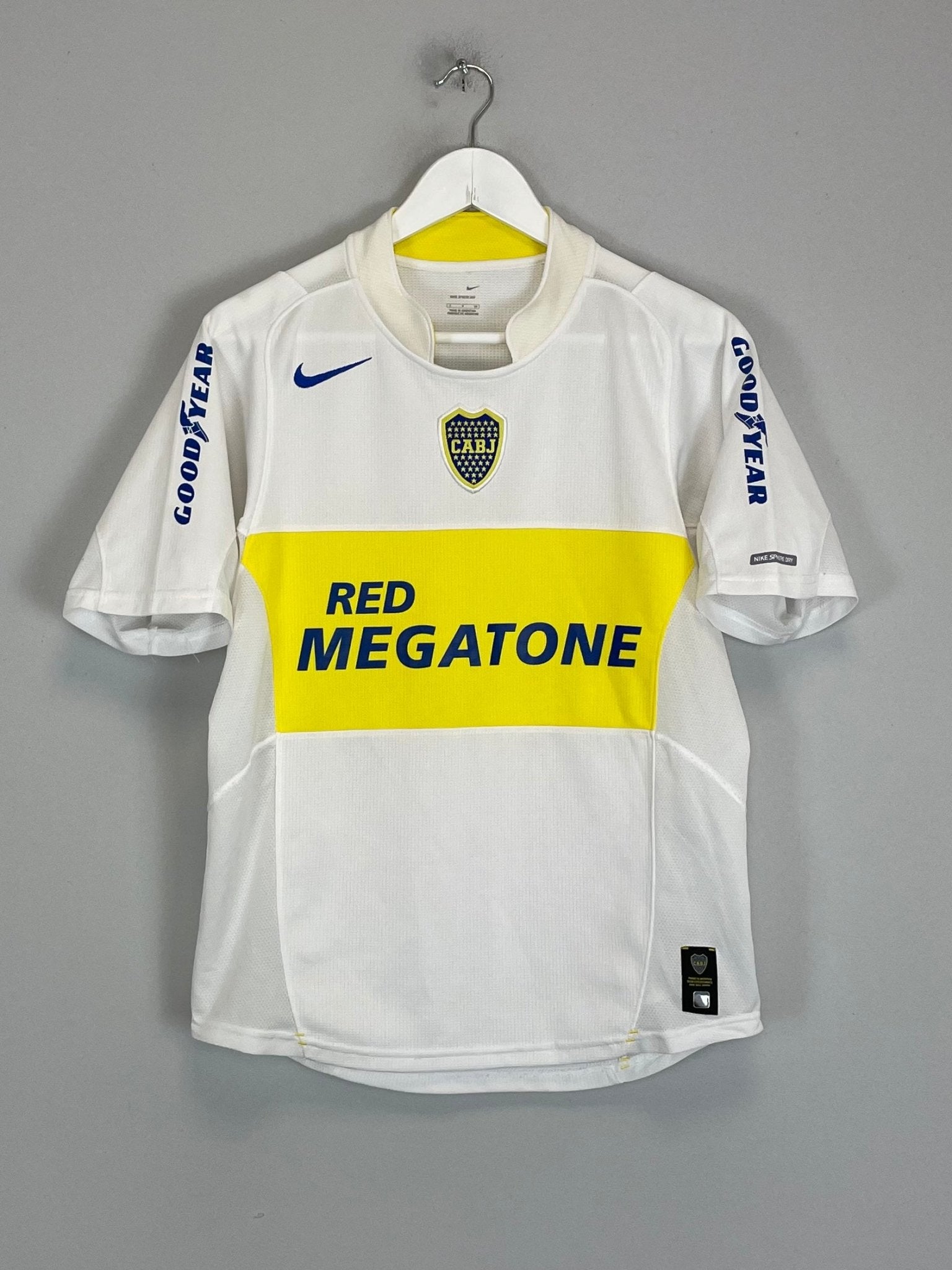 Shop 2005/06 BOCA JUNIORS AWAY SHIRT (S) NIKE, classic football shirts, vintage football shirts & retro soccer jerseys at Cult Kits