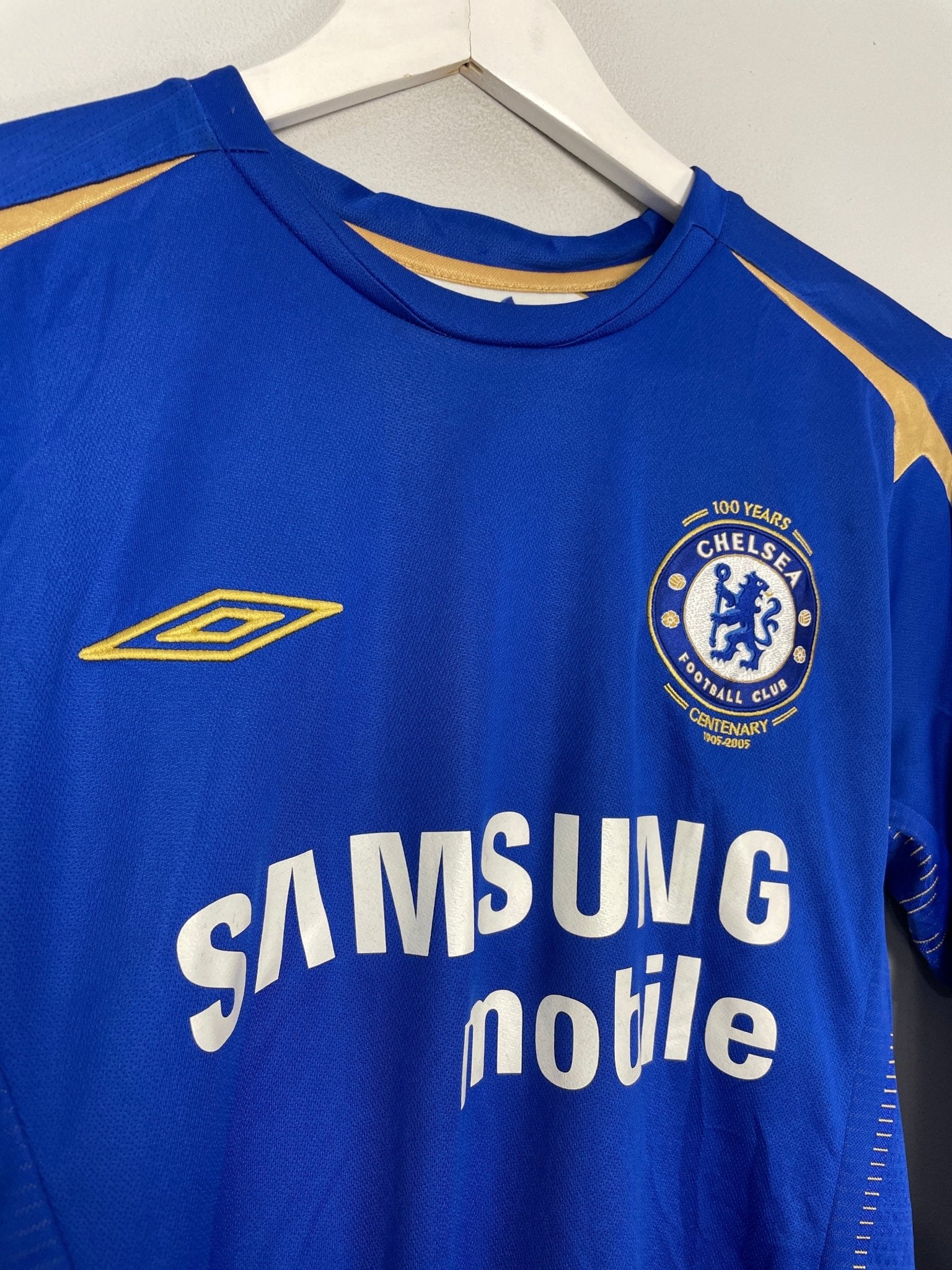 Shop 2005/06 CHELSEA DROGBA #15 *CENTENARY* L/S HOME SHIRT (S) UMBRO, classic football shirts, vintage football shirts & retro soccer jerseys at Cult Kits