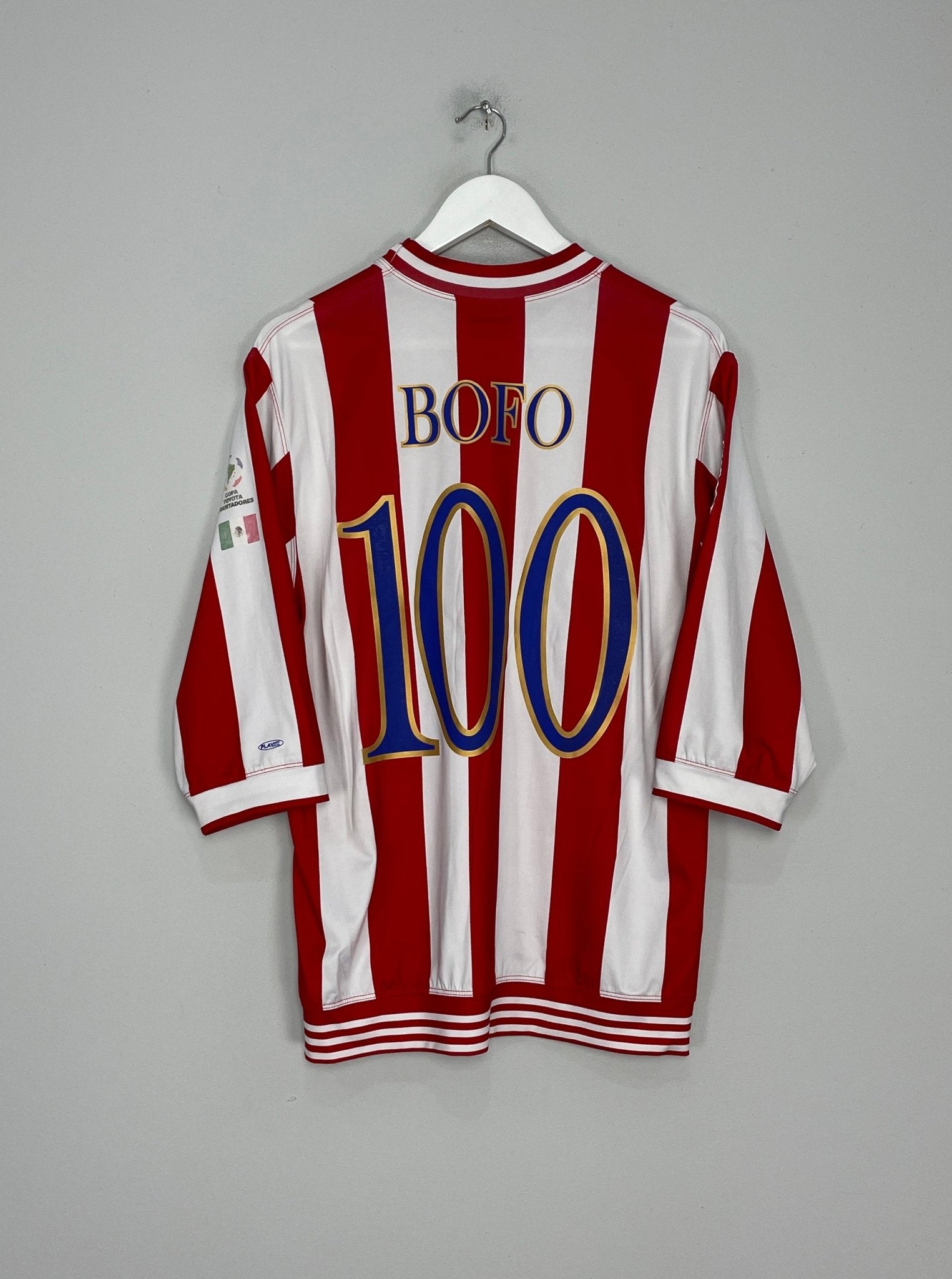 Shop 2005/06 CHIVAS GUADALAJARA BOFO #100 HOME SHIRT (M) REEBOK, classic football shirts, vintage football shirts & retro soccer jerseys at Cult Kits
