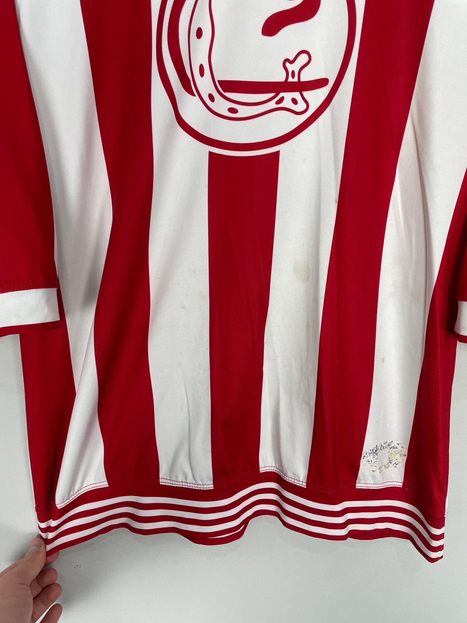 Shop 2005/06 CHIVAS GUADALAJARA BOFO #100 HOME SHIRT (M) REEBOK, classic football shirts, vintage football shirts & retro soccer jerseys at Cult Kits