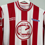 Shop 2005/06 CHIVAS GUADALAJARA *CENTENARY* HOME SHIRT (L) REEBOK, classic football shirts, vintage football shirts & retro soccer jerseys at Cult Kits