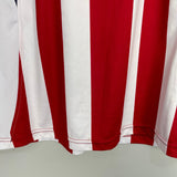 Shop 2005/06 CHIVAS GUADALAJARA HOME SHIRT (L) REEBOK, classic football shirts, vintage football shirts & retro soccer jerseys at Cult Kits
