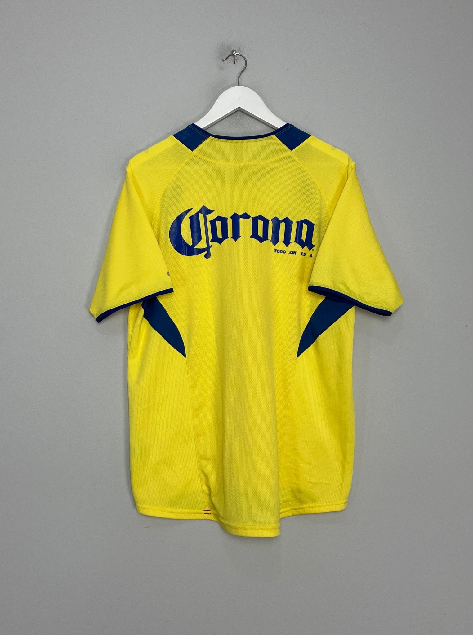 Shop 2005/06 CLUB AMERICA HOME SHIRT (L) NIKE, classic football shirts, vintage football shirts & retro soccer jerseys at Cult Kits